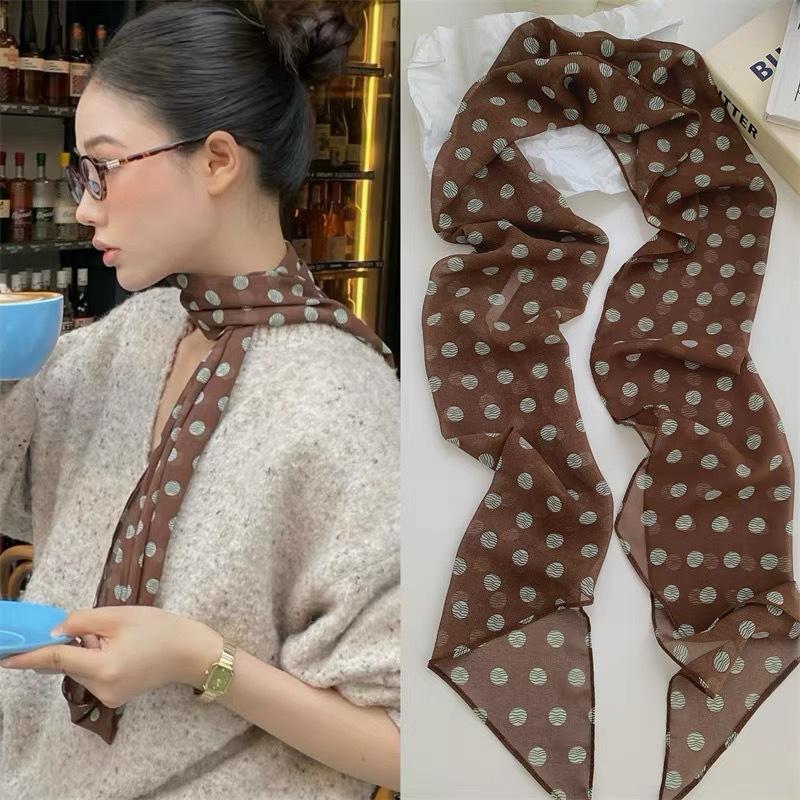 ผ้าพันคอไหมลายจุดและลายดอกไม้  - Ascot Neck Scarf บทวิจารณ์และราคา